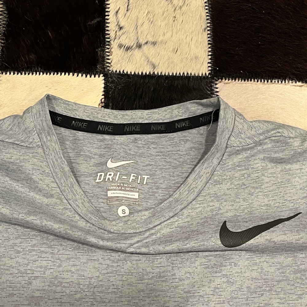 Nike Dri-Fit tee bundle - Picture 4 of 5